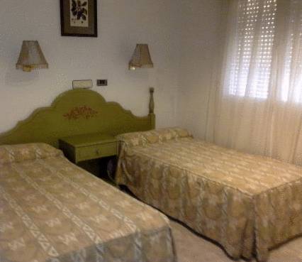 Imagen de la habitación del Hotel Pico Pico. Foto 5