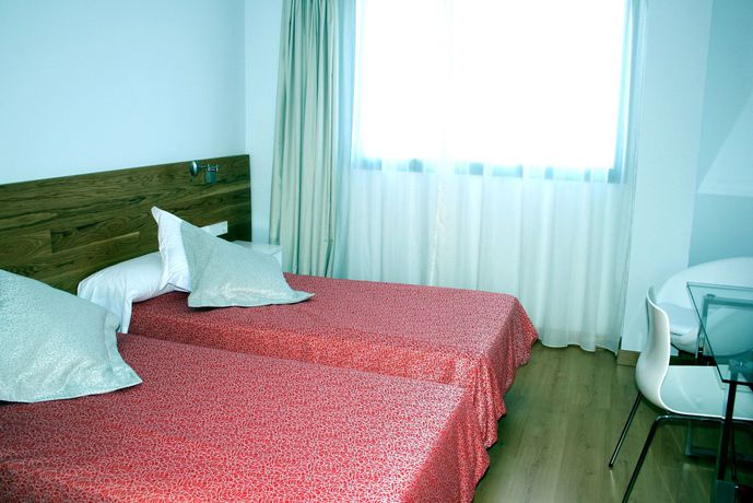 Imagen de la habitación del Hotel Picos De Europa, Santander. Foto 3