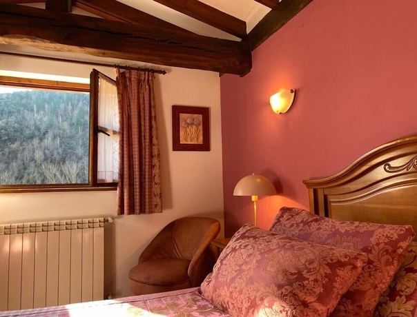 Imagen de la habitación del Hotel Picos de Europa Suites and Rooms. Foto 2