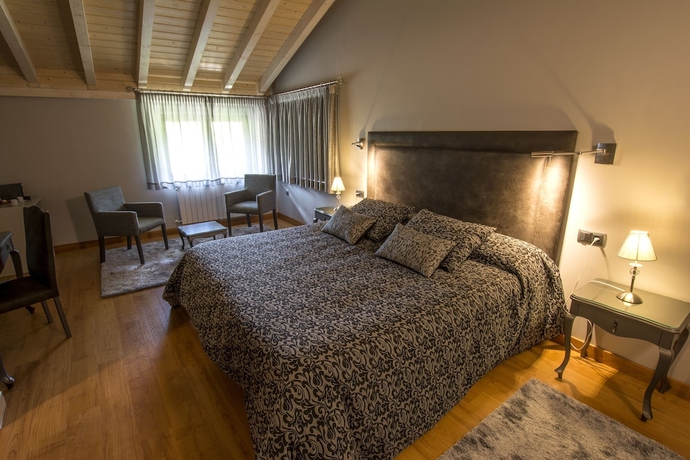 Imagen de la habitación del Hotel Picos de Europa Suites and Rooms. Foto 6