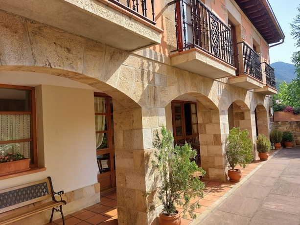 Imagen general del Hotel Picos de Europa Suites and Rooms. Foto 1
