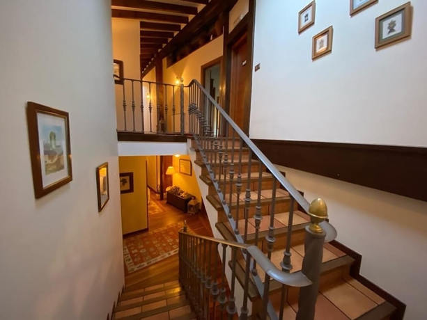 Imagen de los interiores del Hotel Picos de Europa Suites and Rooms. Foto 16