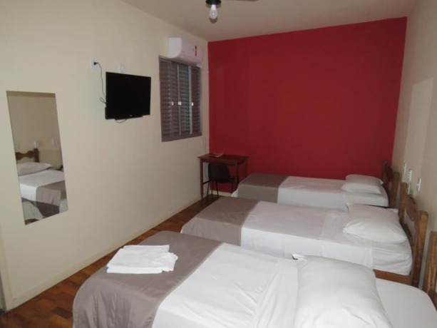 Imagen de la habitación del Hotel Picpo. Foto 13