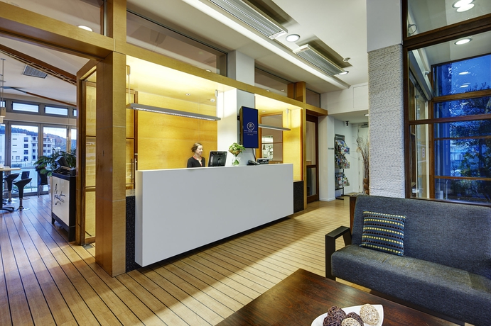Imagen de los interiores del Hotel Picton Yacht Club. Foto 6