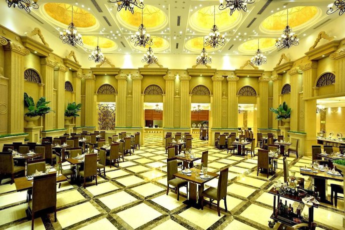 Imagen de los interiores del Hotel Picturesque Hotel. Foto 15