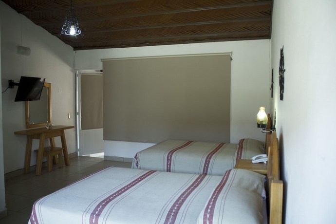 Imagen de la habitación del Hotel Pie De La Sierra. Foto 10