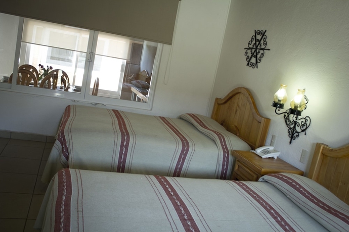 Imagen de la habitación del Hotel Pie De La Sierra. Foto 17