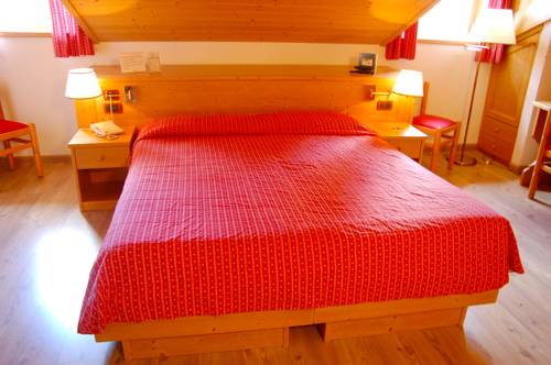 Imagen de la habitación del Hotel Piedibosco. Foto 5