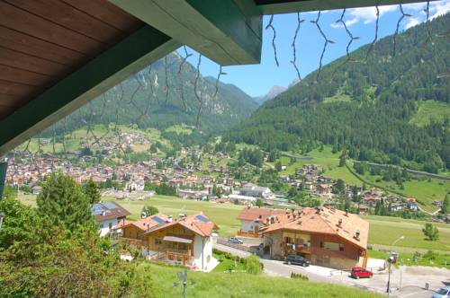 Imagen de la habitación del Hotel Piedibosco. Foto 7