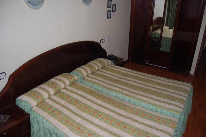 Imagen de la habitación del Hotel Piedra. Foto 4