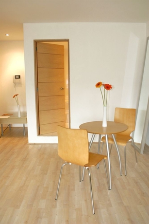 Imagen de los interiores del Hotel Piedraluna. Foto 8