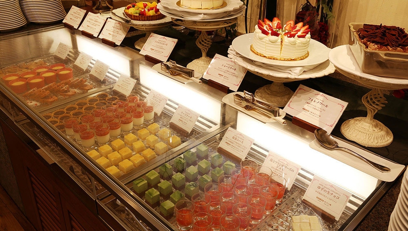 Imagen del bar/restaurante del Hotel Piena Kobe. Foto 3