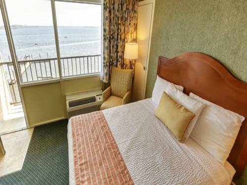 Imagen de la habitación del Hotel Pier 4. Foto 3