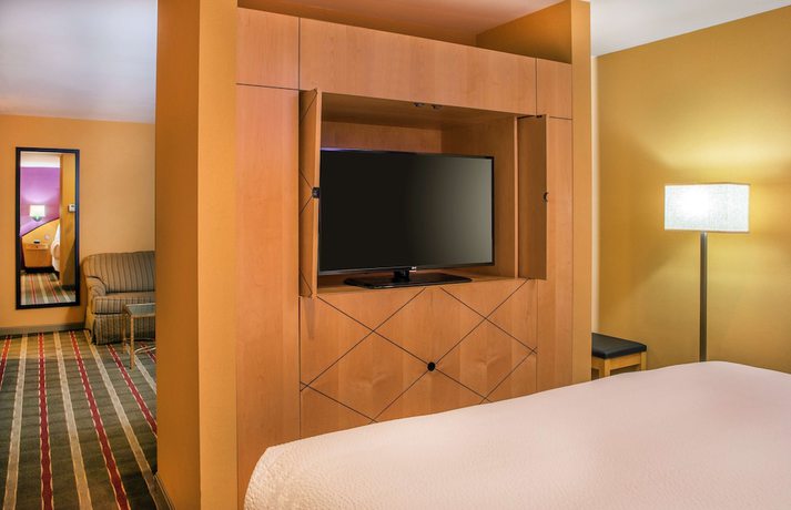 Imagen de la habitación del Hotel Pier 5 Baltimore, Curio Collection By Hilton. Foto 4