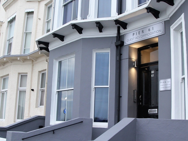Imagen de los exteriores del Hotel Pier 61. Foto 13