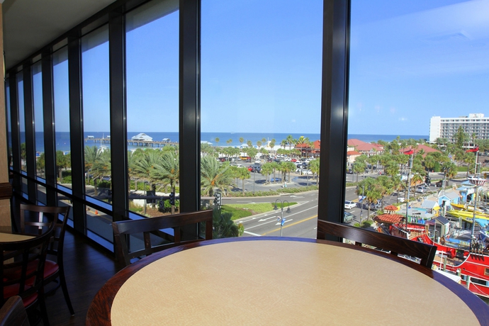 Imagen de los interiores del Hotel Pier House 60 Clearwater Beach Marina. Foto 15