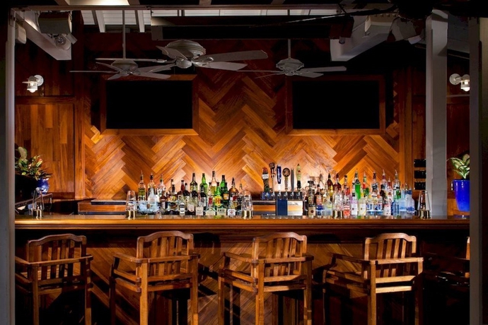 Imagen general del Hotel Pier House Resort and Spa. Foto 12