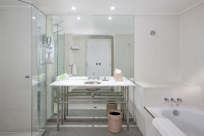 Imagen de la habitación del Hotel Pier One Sydney Harbour, Marriott Autograph Collection. Foto 5