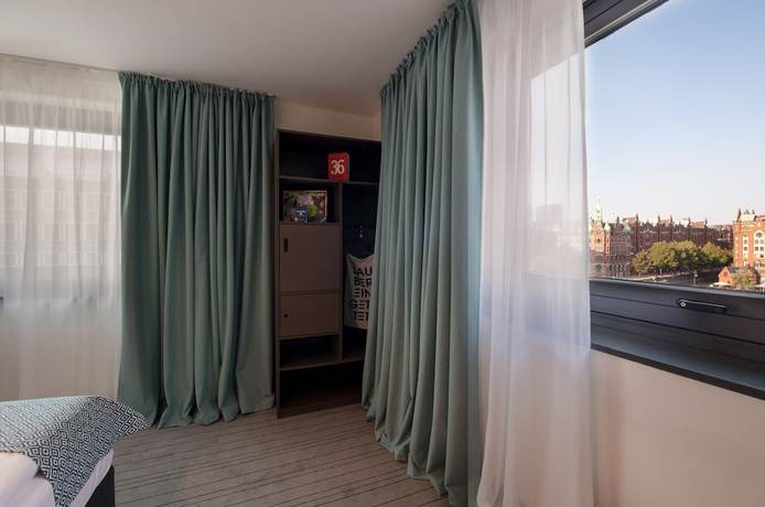Imagen de la habitación del Hotel Pierdrei Hafencity Hamburg. Foto 4