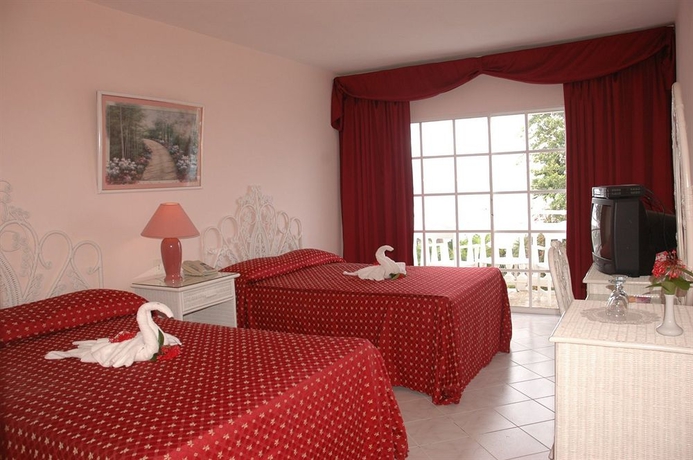 Imagen de la habitación del Hotel Piergiorgio Palace. Foto 4