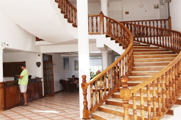 Imagen de los interiores del Hotel Piergiorgio Palace. Foto 12