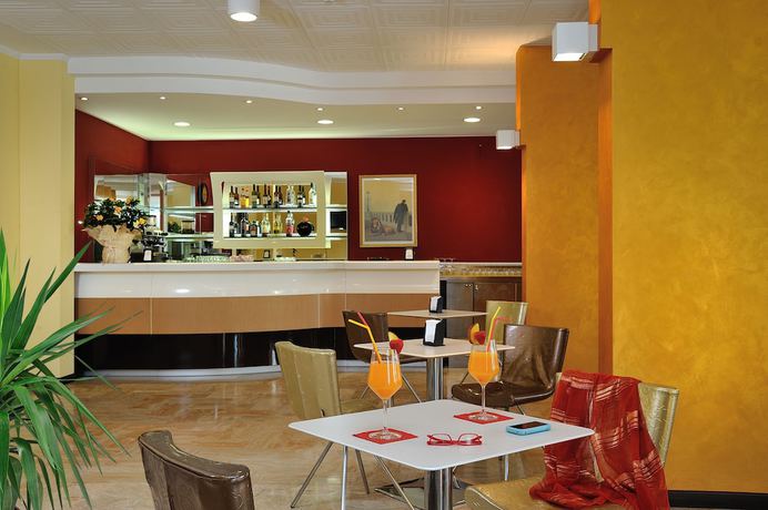 Imagen del bar/restaurante del Hotel Piero Della Francesca, Urbino. Foto 2