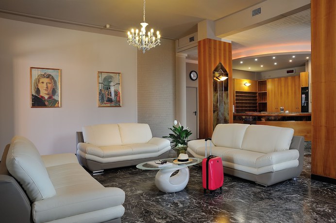 Imagen de los interiores del Hotel Piero Della Francesca, Urbino. Foto 19