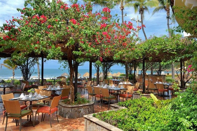 Imagen general del Hotel Pierre Mundo Imperial. Foto 9