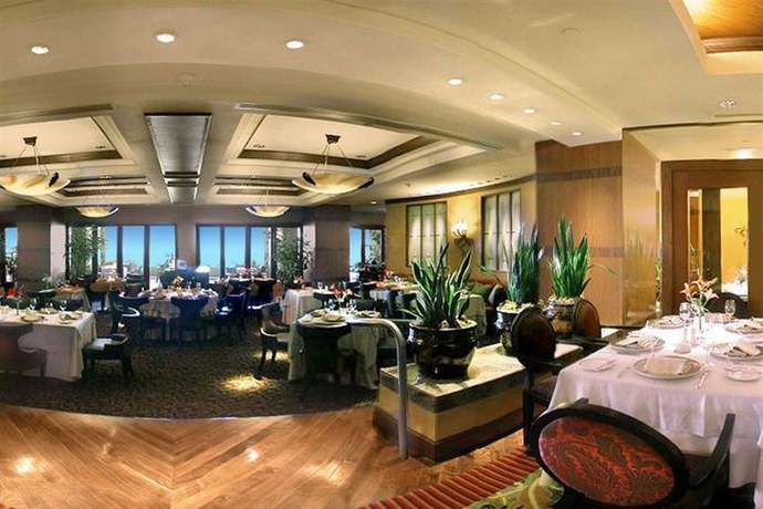 Imagen general del Hotel Pierre Mundo Imperial. Foto 11