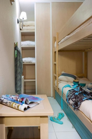 Imagen de la habitación del Hotel Pierre and Vacances Cap Hermes. Foto 10