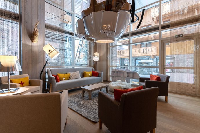 Imagen de los interiores del Hotel Pierre and Vacances Premium l'H&eacute;vana. Foto 19