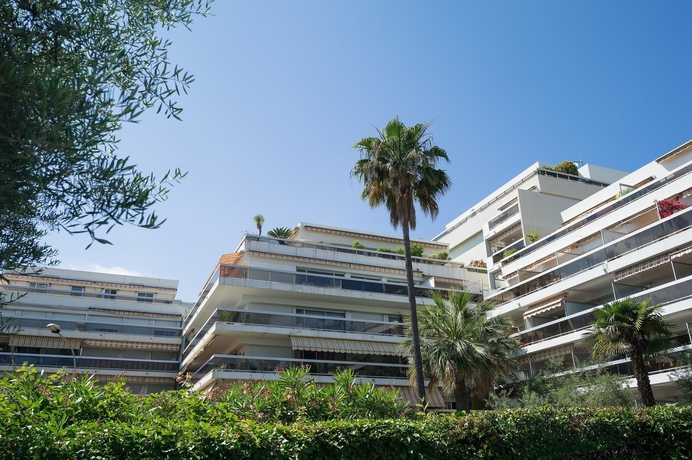 Imagen general del Hotel Pierre and Vacances R&eacute;sidence La Rostagne. Foto 3