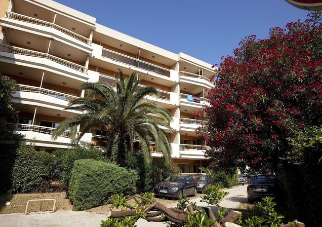 Imagen general del Hotel Pierre and Vacances R&eacute;sidence Les Platanes. Foto 6