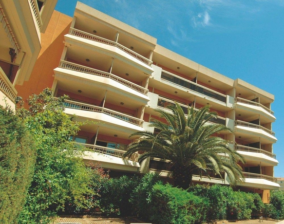 Imagen general del Hotel Pierre and Vacances R&eacute;sidence Les Platanes. Foto 8