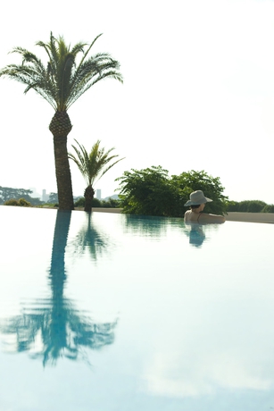 Imagen de la piscina del Hotel Pierre and Vacances Residence Cannes Villa Francia. Foto 8