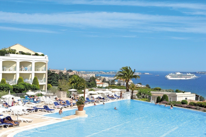 Imagen de la piscina del Hotel Pierre and Vacances Residence Cannes Villa Francia. Foto 9