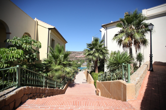 Imagen de los exteriores del Hotel Pierre and Vacances Resort Terrazas Costa Del Sol. Foto 11