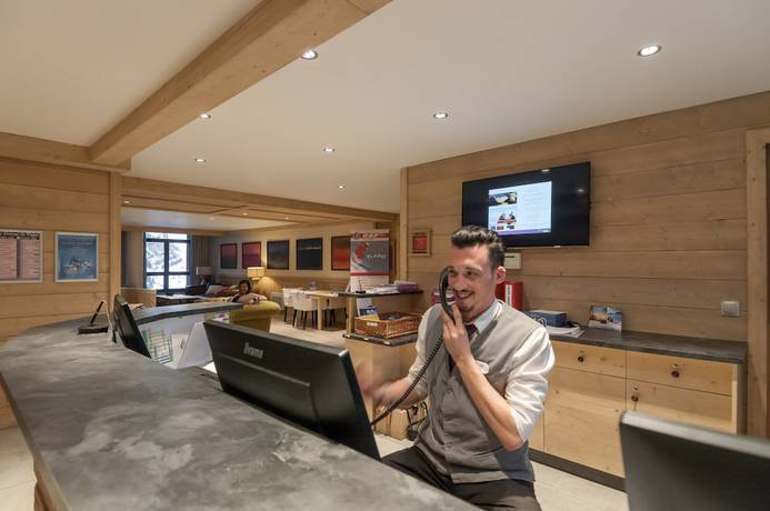 Imagen de los interiores del Hotel Pierre et Vacances Premium Les Terrasses d'Helios. Foto 17