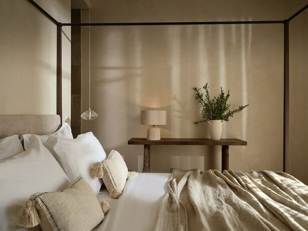 Imagen de la habitación del Hotel Pierros Verde. Foto 15
