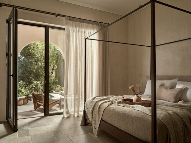 Imagen de la habitación del Hotel Pierros Verde. Foto 19