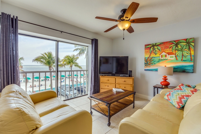 Imagen de los interiores del Hotel Pierview Hotel and Suites. Foto 14