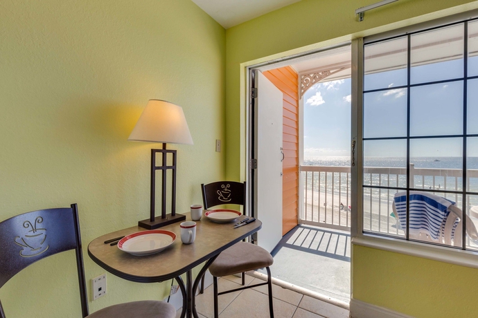 Imagen de la habitación del Hotel Pierview Hotel and Suites. Foto 9