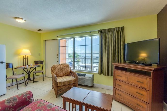 Imagen de los interiores del Hotel Pierview Hotel and Suites. Foto 15