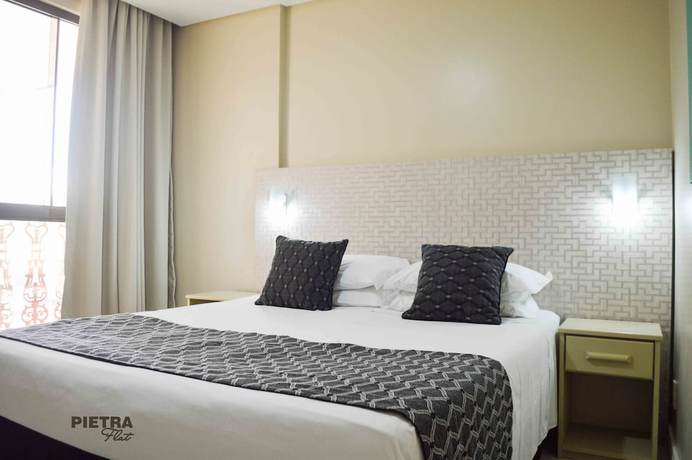 Imagen de la habitación del Hotel Pietra Flat. Foto 2