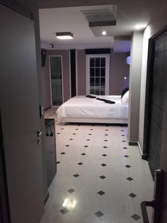 Imagen general del Hotel Pietra Mare Suites. Foto 2