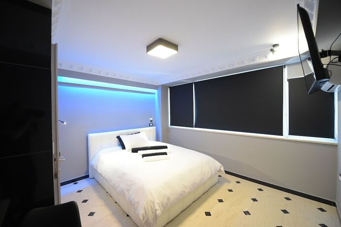Imagen de la habitación del Hotel Pietra Mare Suites. Foto 19