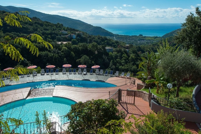 Imagen general del Hotel Pietre Rosse Residence Club Palinuro. Foto 1