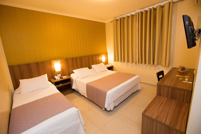 Imagen de la habitación del Hotel Pietro Angelo. Foto 13