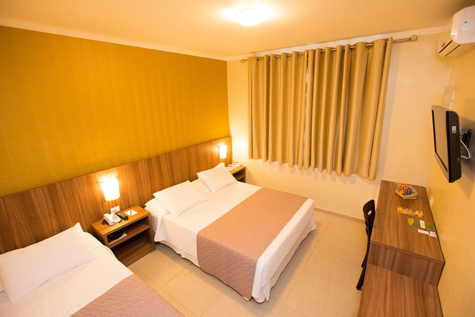 Imagen de la habitación del Hotel Pietro Angelo. Foto 14