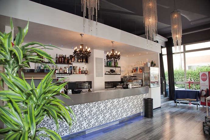 Imagen del bar/restaurante del Hotel Pigalle, Lido Di Jesolo. Foto 1